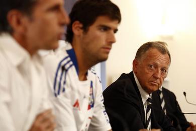 Actualité de L'Olympique Lyonnais Aulas-gourcuff-puel-2